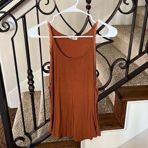 Miss me, tank top size extra large, rust color